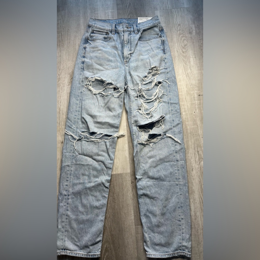 American eagle baggy mom jean size 26/2s